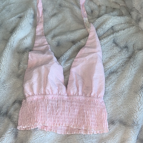 LF pink/white halter crop top - Picture 3 of 4